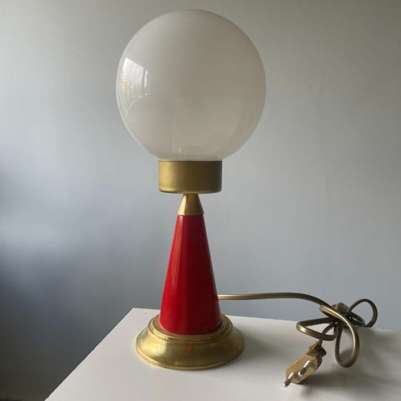lampara-de-mesa-cono-vintage-roja