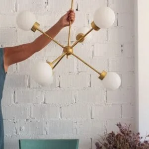 lampara-sputnik-globos-instalada