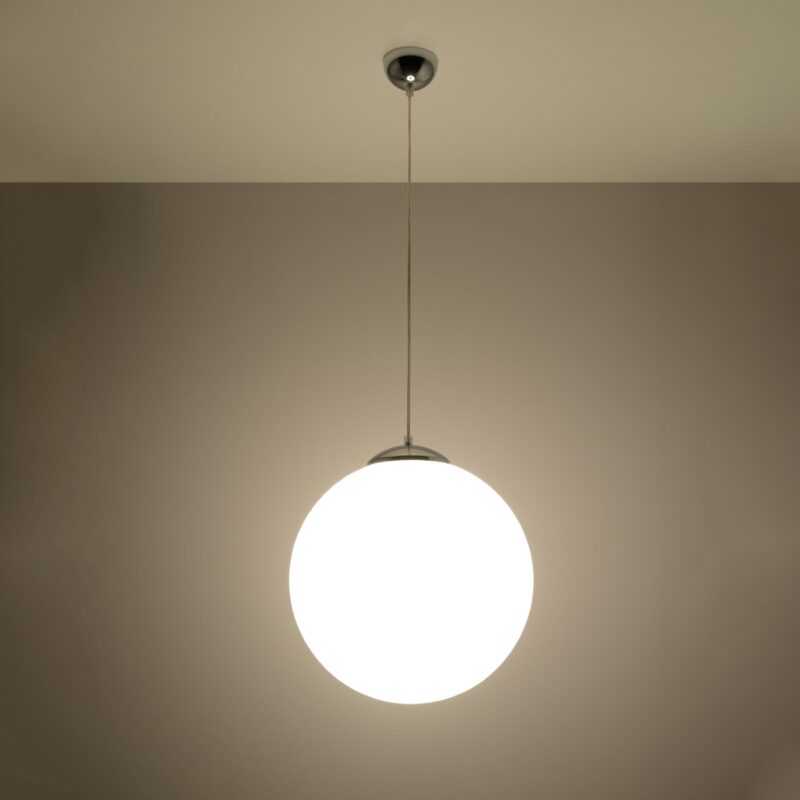Lámpara colgante UGO 40 encendida