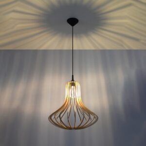 Lámpara colgante ELZA de madera encendida