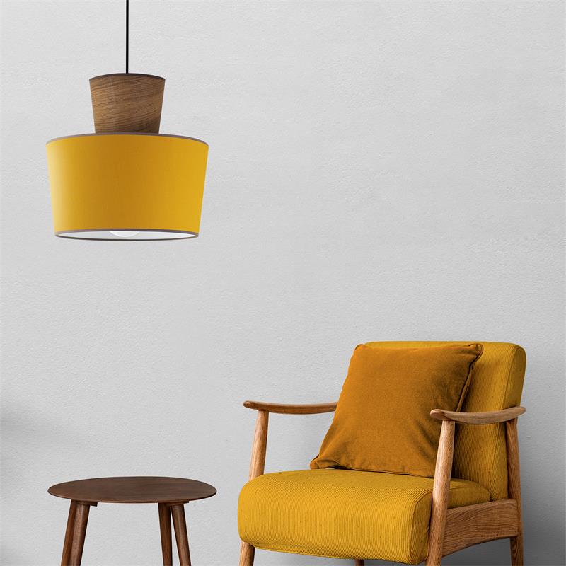 lampara-de-techo-pantalla-madera-briana-en-salon