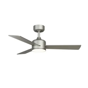 ventilador gris dc con aspas grises y luz