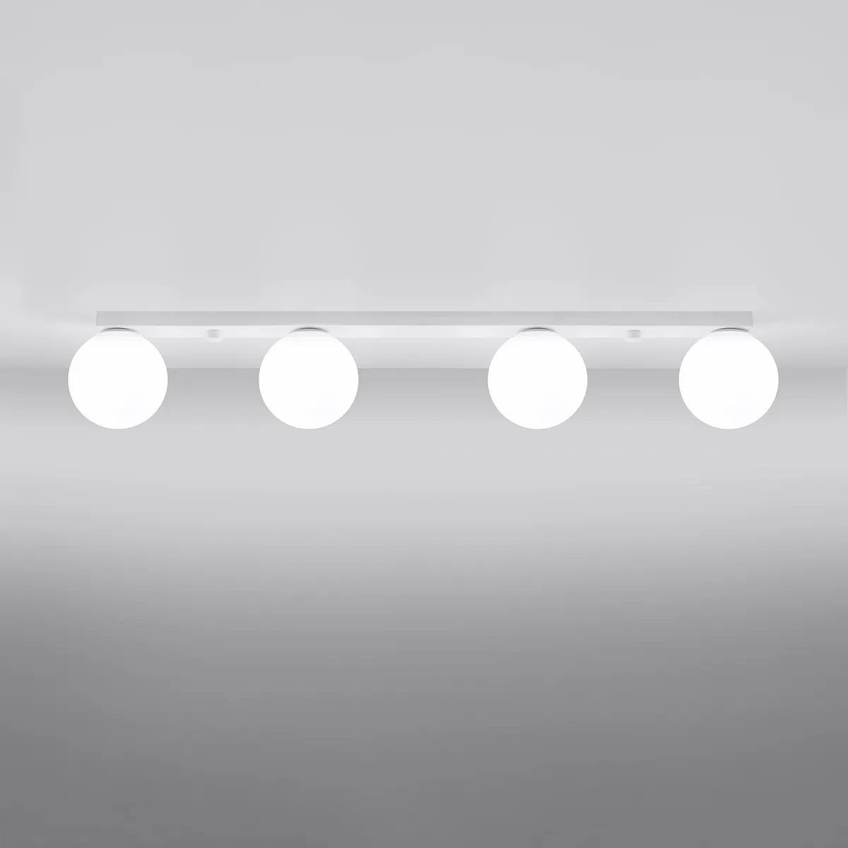 Lampara-de-techo-YOLI-4-blanca-encendida Lampara-de-techo-YOLI-4-blanca-encendida