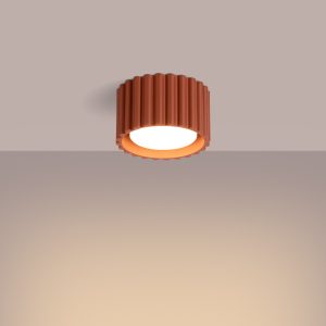 Lampara-de-techo-AURA-1-rojo-ocre-encendida