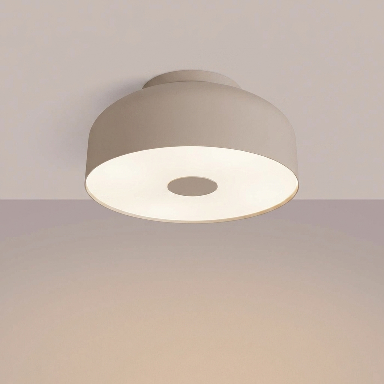 plafon techo beige omiq encendido plafon techo beige omiq encendido