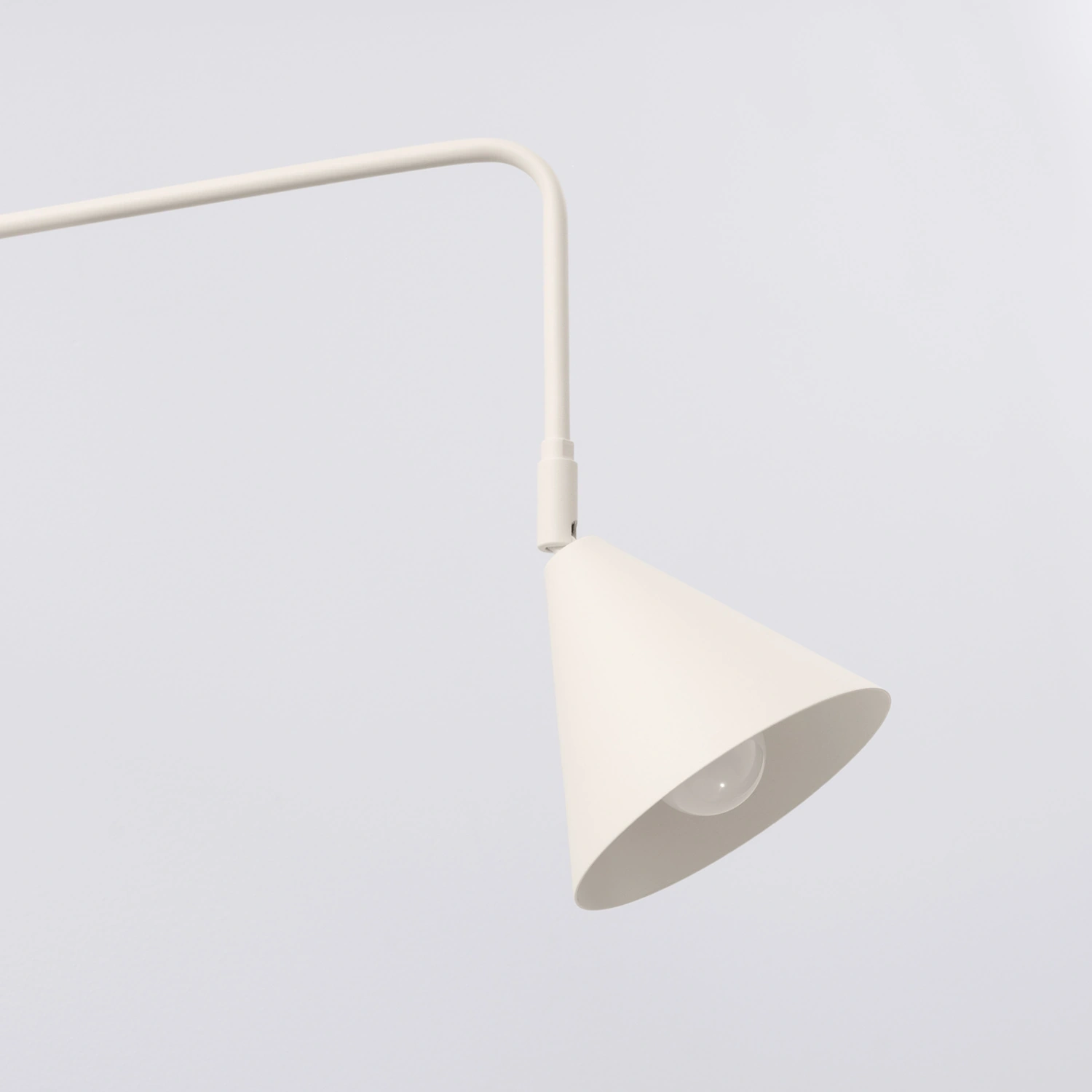 aplique_beige_nox_1_interruptor_base_habitacion_detalle aplique_beige_nox_1_interruptor_base_habitacion_detalle