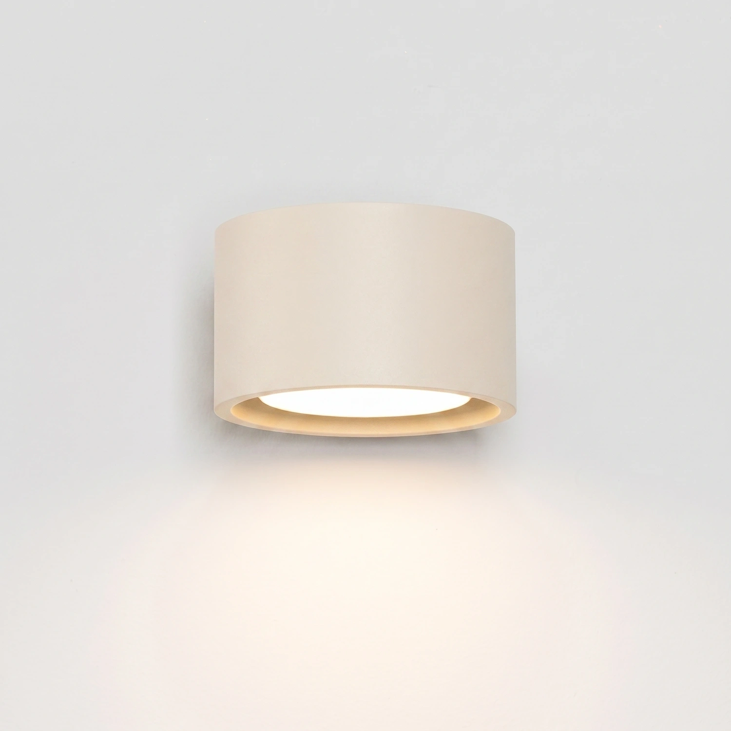 aplique_de_pared_beige_modo_1_sollux_lamparas_molonas_encendido