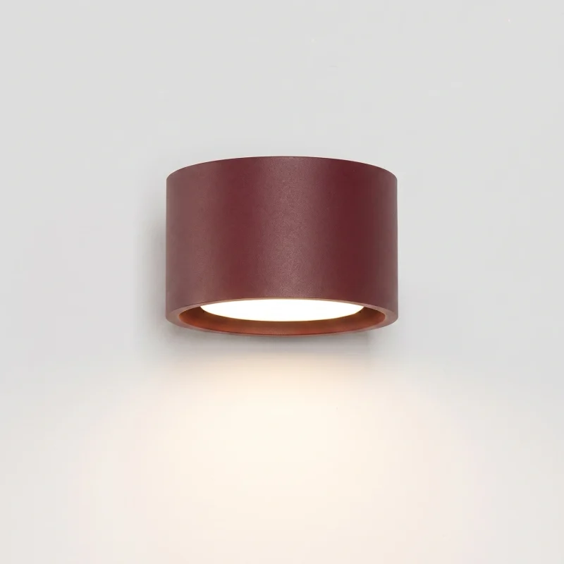 aplique_de_pared_burdeos_sollux_lamparas_molonas_modo_1_encendido