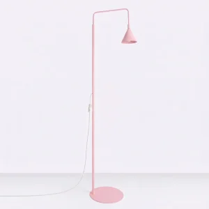 lampara_pie_rosa_nox_sollux_lamparas_molonas_encendida